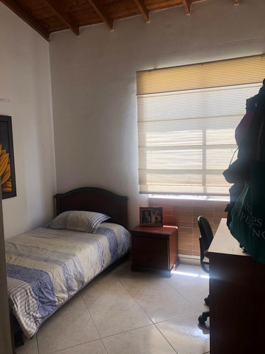 Imagen 2 de 11 de Apartamento Los Colores 80 Mts 3 Hab