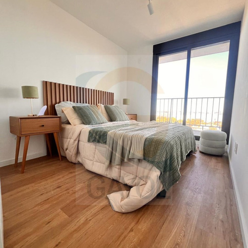 Estrene 1 Dormitorio Al Frente, Con Patio De 25 M2