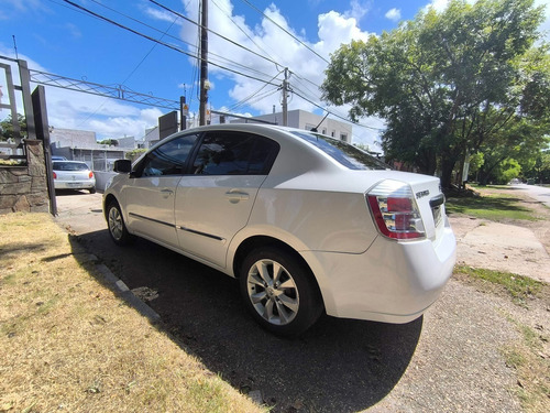 Nissan Sentra 2.0 Sport Road 6vel Mt