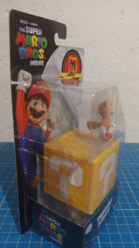 Super Mario Bros Tanooki Mario Mini Figura Articulada 2023 (Usado)