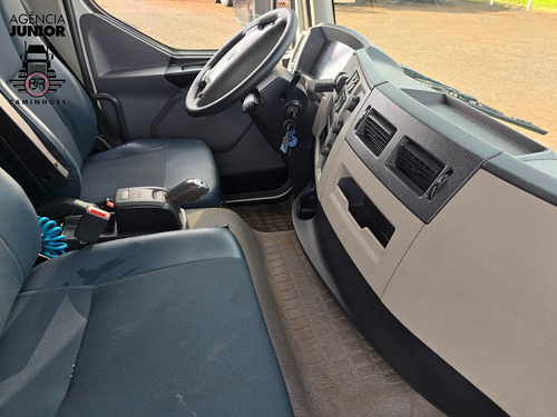 Volvo Vm 330 Ano 2020 Traçado Roll-on Roll-off Ano 2025