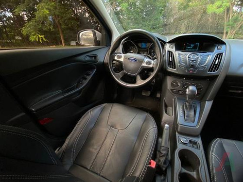 Ford Focus 2.0 SE SEDAN 16V FLEX 4P POWERSHIFT