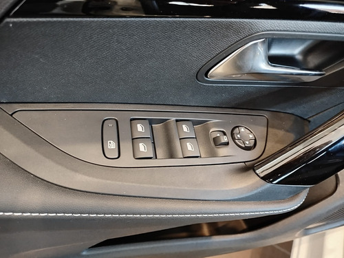 Peugeot 2008 1.0T Active