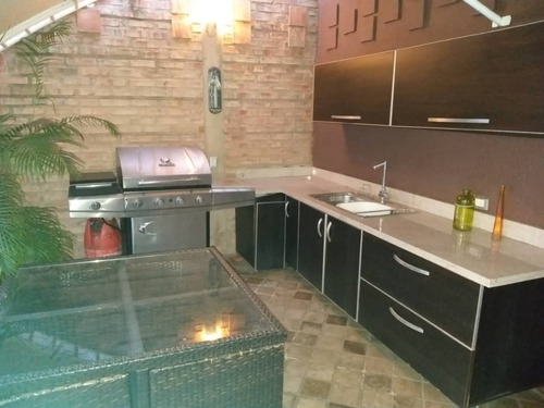 Imagen 14 de 18 de Townhouse En La Cumaca, San Diego, Conjunto Villas De San Diego. Negociable