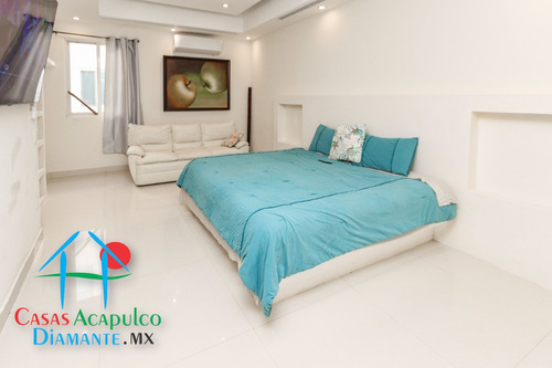 Cad Villas Jazmín 3. Terraza Con Alberca, Jardín, Palapa