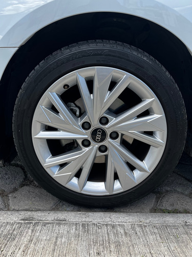 Audi A3 1.4 Sedán 35tfsi Dynamic At Dsg