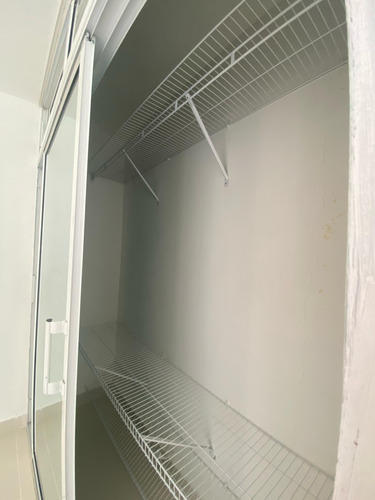 Apartamento En Venta Tercer Nivel En Palmareca, Licey Al M