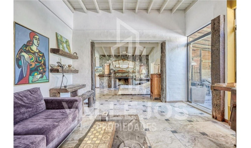 Imagen 7 de 26 de Quinta 7 Ambientes Muy Amplios Y Luminosos | Exc Ubicación