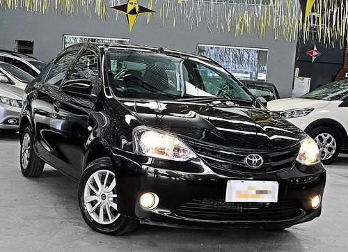 Toyota Etios 1.5 Xs Sedan 16v Flex 4p Automático