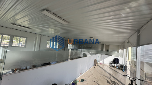 Galpon Aaa De 4.000m2 Con Docks De Carga En Rpº5 Km4/5