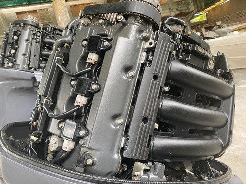 Imagen 5 de 10 de Pareja Motores Yamaha Four Troke 250hp Lv1205
