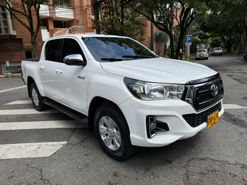 Toyota Hilux 2.4l