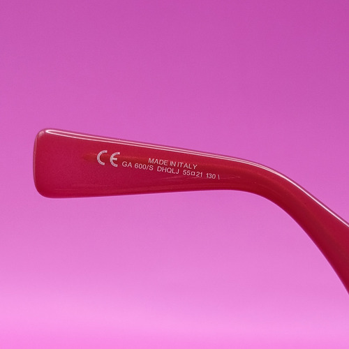 Giorgio Armani 600/s Made In Italy 90's Lentes De Sol Dama Cuadrado Rosa Chicle Rosa Chicle Rosa Chicle Plateado (Usado)