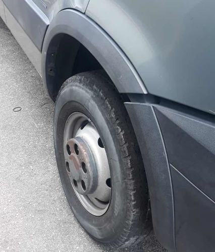 Iveco 35 S 14 Camionete No Chassi Ano 2012