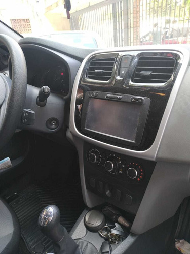 Imagem 8 de 11 de Renault Logan 2019 1.0 12v Expression Sce 4p