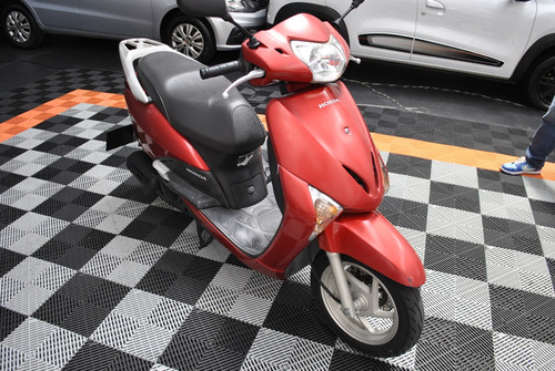 Honda Lead 2011 110cc  Raridade