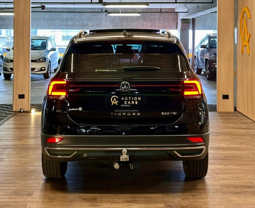 Volkswagen T-Cross 1.0 200 TSI TOTAL FLEX COMFORTLINE AUTOMÁTICO