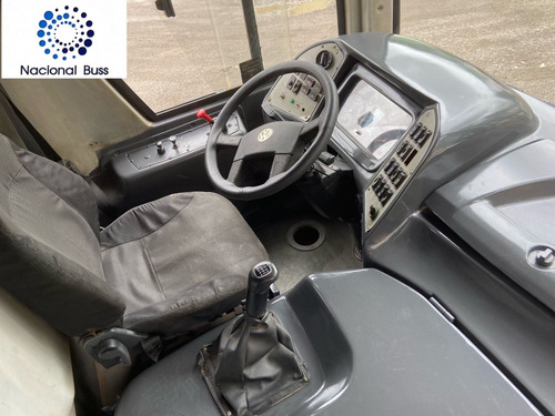 Comil Motor Dianteiro Com Ar Condicionado