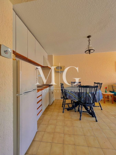 Imagen 4 de 8 de Venta Apartamento 1 Dormitorio Frente Al Mar, Playa Brava