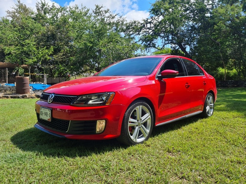 Imagen 1 de 14 de Volkswagen Jetta 2015 2.0 Gli At