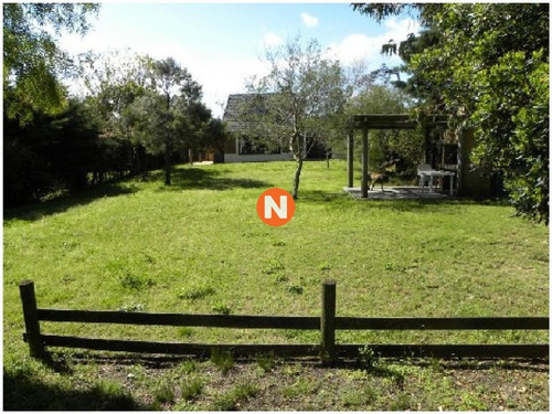 Casa En Venta, Pinares, Punta Del Este, 2 Dormitorios.- Ref: 209953
