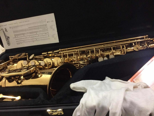 Saxofón Alto Mi Bemol Nuevo