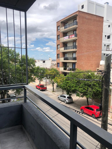 Imagen 6 de 14 de Moderno Departamento, 2 Dormitorios Con Balcón, En Cofico!!!