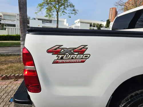 Toyota Hilux 2.5 4x4 DC