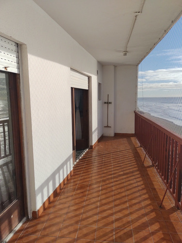 Alquiler Departamento En Santa Teresita 2025. Frente Al Mar.