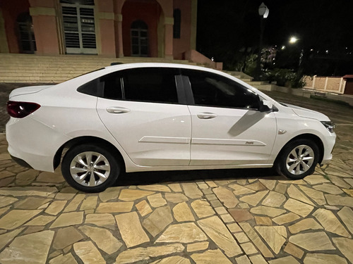 Chevrolet Onix plus 1.0 Lt Turbo 4p