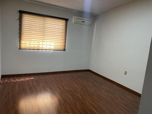 Imagen 4 de 12 de Casa Sola En Renta Rincón La Rosita