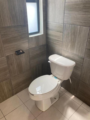 Oficina Comercial En Venta En Texcoco De Mora Centro, Texcoco, México