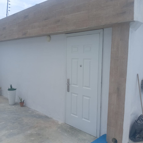Local Comercial En Urb. La Alegria Valencia Avenida Bolivar