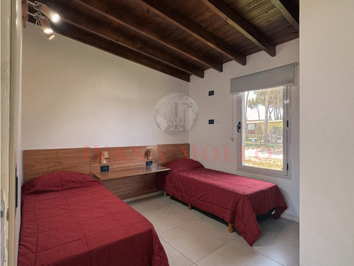 Casa En Venta En Pinamar - Icaro 1340