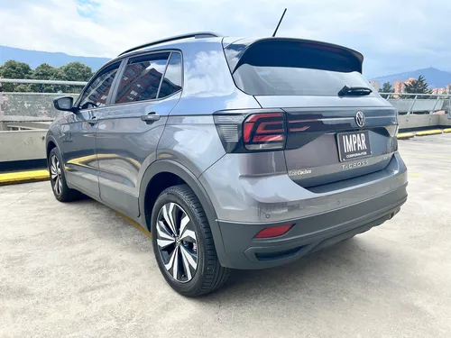 Volkswagen T-Cross 1.0T Trendline Automatica