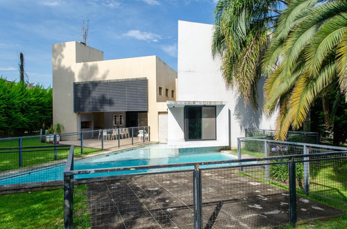 Casa En Yerba Buena