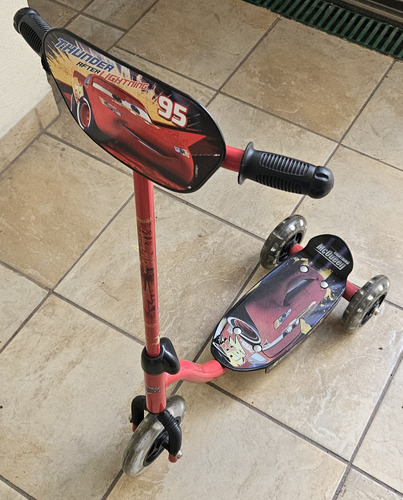 Patin Del Diablo Disney Para Niño Scooter Carrs (Usado)