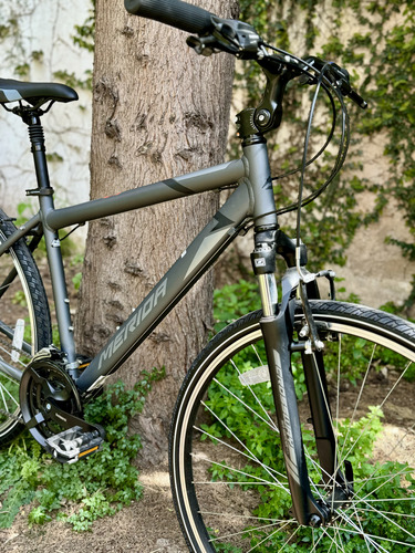 Bicicleta Merida Crossway 10v Hibrida Urbana 21v - Palermo