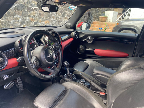 Mini John Cooper Works 2.0 Hot Chilli At