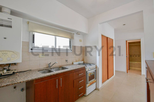 Semipiso Con Cochera Y Terraza Propia
