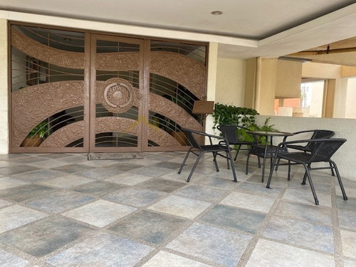 Imagen 2 de 11 de Apartamento En Venta Lecheria, Casco Central Res. Luisa Elena