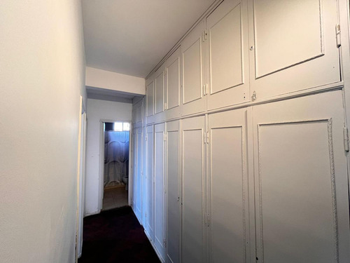 Venta - Departamento De Tres Dormitorios Con Balcón En Centro Río, Rosario