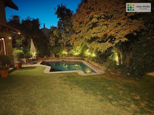 Remodelada, 5 Dorm, Estar, Piscina, Gran Jardin, Taller Ext