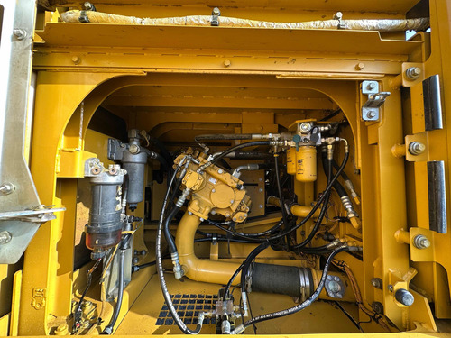 Excavadora Caterpillar 326fl