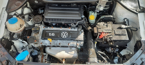 Imagen 3 de 8 de Volkswagen Vento 2016 1.6 Starline At