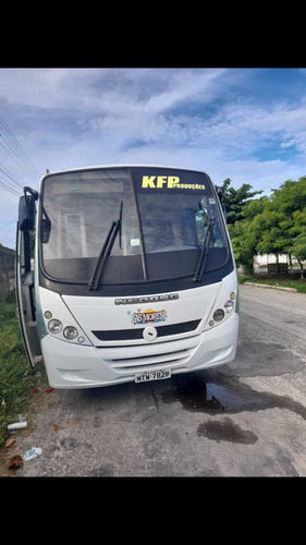 Neobus Thunder