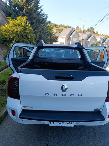 Renault Oroch Intens 2.0L Mt 4X2
