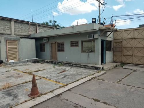 Zona Industrial Del Este 1800mts Guarenas Rr