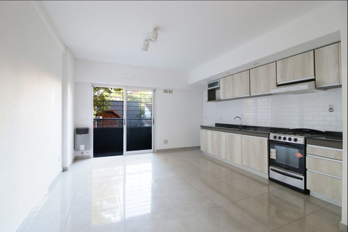 Venta Depto 2 Amb. C/balcon Y Cochera Ballester
