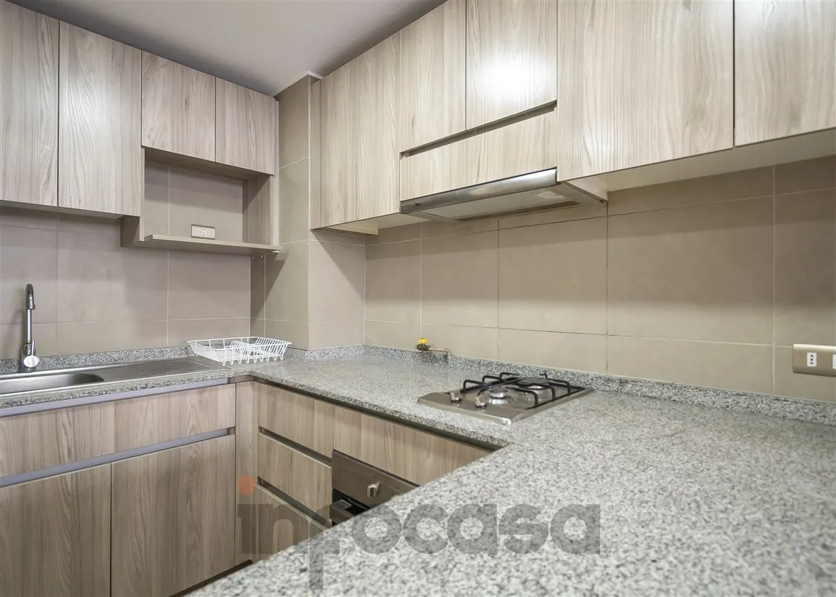 Imagen 4 de 18 de Venta Depto 1d+1b, Portugal, Stgo Centro, Metro Irarrazaval